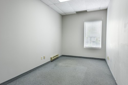 Office - 1746 Ch. De Chambly, Longueuil (Le Vieux-Longueuil), QC - Indoor Photo Showing Other Room