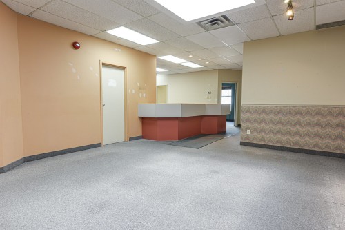 Office - 1746 Ch. De Chambly, Longueuil (Le Vieux-Longueuil), QC - Indoor Photo Showing Basement
