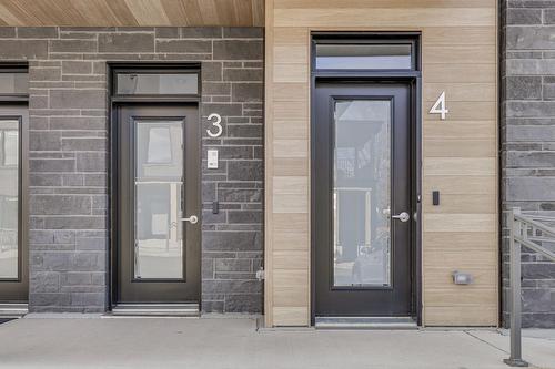 Entrée extérieure - 4-41 Rue Bellevue, Saint-Anselme, QC - 