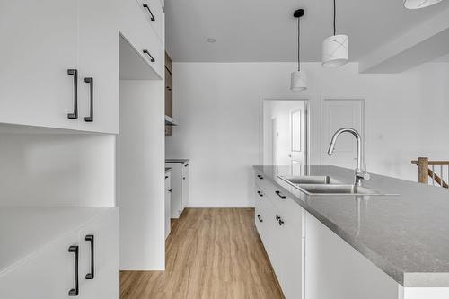 Cuisine - 3-41 Rue Bellevue, Saint-Anselme, QC - Indoor Photo Showing Kitchen With Double Sink