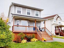 3 Tutor Court  Dartmouth, NS B3A 4X9
