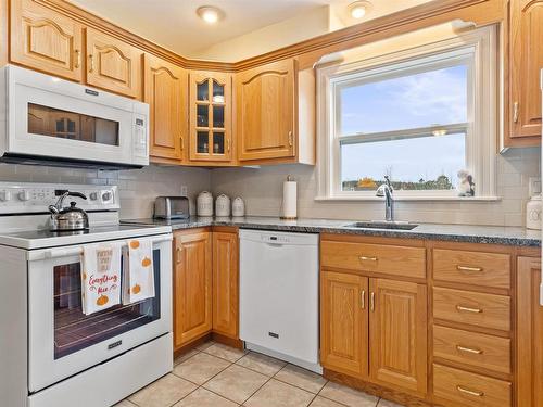 677 Westwood Boulevard, Upper Tantallon, NS 