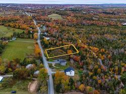 486 Bissett Road  Cole Harbour, NS B2V 2T3