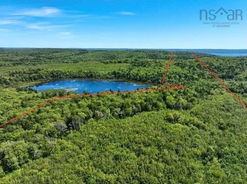 Shore Rd W, Delaps Cove, NS 