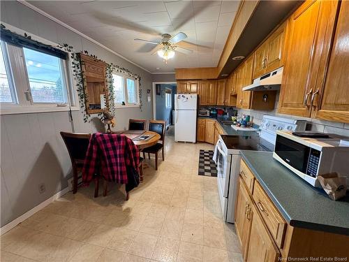 132 School St, Bath, NB 