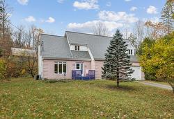 176 Ch. Pink  Cantley, QC J8V 2Z5