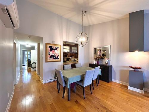 Salle à manger - 403-701 Mtée Des Pionniers, Terrebonne (Lachenaie), QC - Indoor Photo Showing Dining Room