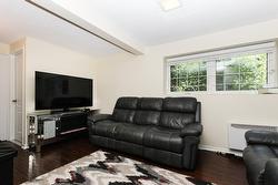Family room - 
