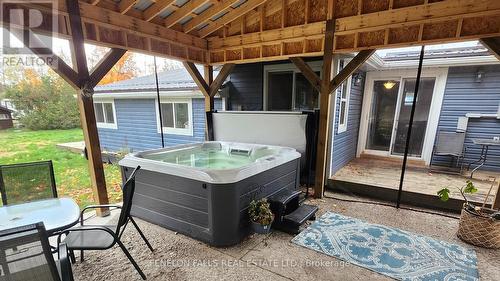 117 Echo Bay Road, Kawartha Lakes (Bobcaygeon), ON - Outdoor With Exterior