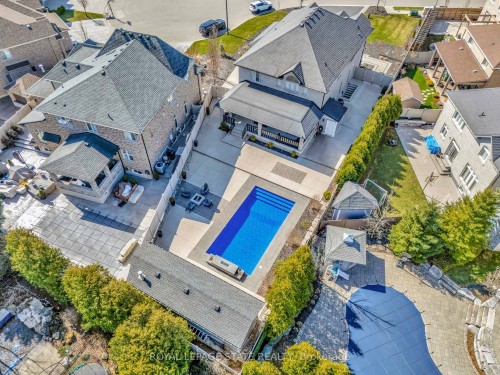 7 Bernini Court, Hamilton, ON - Outdoor With View