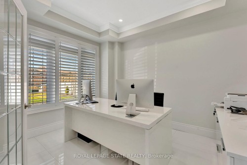 7 Bernini Court, Hamilton, ON - Indoor Photo Showing Office