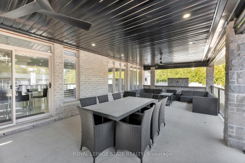 7 Bernini Court, Hamilton, ON - Outdoor With Exterior