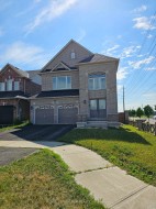 40 Thatcher Crescent  East Gwillimbury, ON L9N 0B8