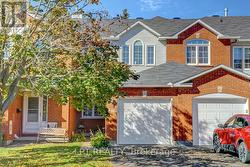 204 FORESTGLADE CRESCENT  Ottawa, ON K1G 6A7