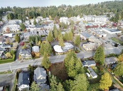 172 Fern Rd WEST Qualicum Beach, BC V9K 1S4