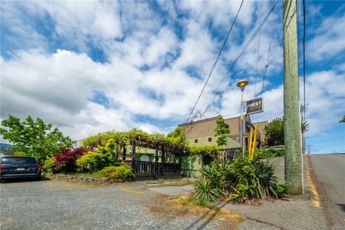 77 & 85 Skinner St, Nanaimo, BC 