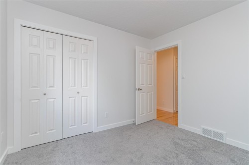 621 Wallace Pl, Ladysmith, BC 