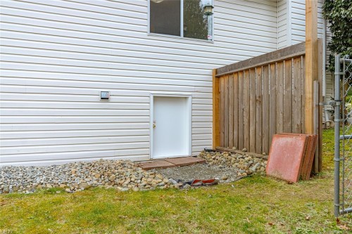 621 Wallace Pl, Ladysmith, BC 