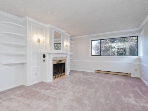 1335 Rudlin St, Victoria, BC 