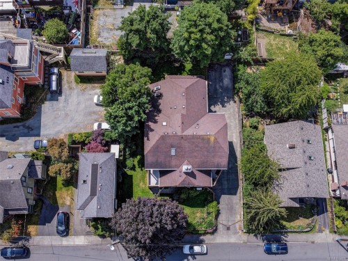 1335 Rudlin St, Victoria, BC 