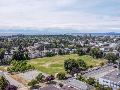 1335 Rudlin St, Victoria, BC 