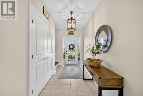 Foyer - 26 Morgan Drive, Oro-Medonte, ON - Indoor Photo Showing Other Room