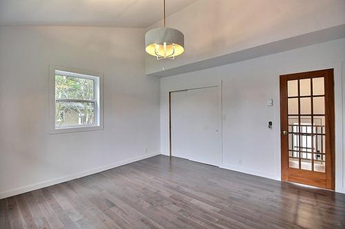 Primary bedroom - 106 Ch. Southière, Magog, QC - Indoor Photo Showing Other Room