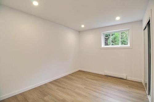 Bedroom - 106 Ch. Southière, Magog, QC - Indoor Photo Showing Other Room