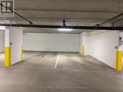 2x parking space directly beside the elevator - 