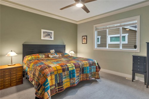 236 Virginia Dr, Campbell River, BC 