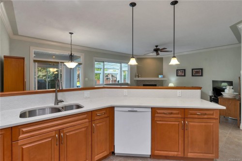 236 Virginia Dr, Campbell River, BC 