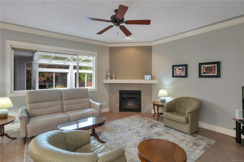 236 Virginia Dr, Campbell River, BC 