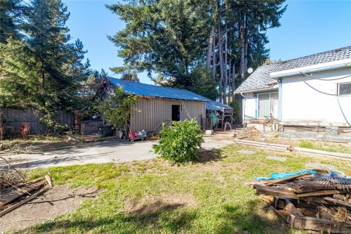 160 Comiaken Ave, Lake Cowichan, BC 