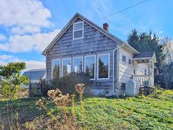 246 West Brooklyn Road  West Brooklyn, NS B4P 2R3