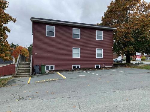 1423 Fall River Road, Fall River, NS 