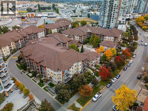 1099 Sunset Drive Unit# 424, Kelowna, BC - Outdoor With View
