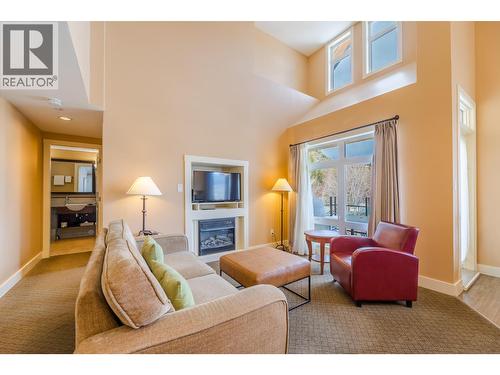 12811 Lakeshore Drive S Unit# 629, Summerland, BC - Indoor Photo Showing Living Room With Fireplace