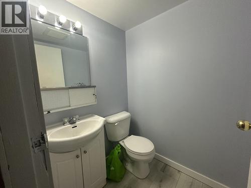 25 605 Carson Drive, Williams Lake, BC - Indoor Photo Showing Bathroom