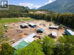 209 LARDEAU RIVER Road  Meadow Creek, BC V0G 1N0