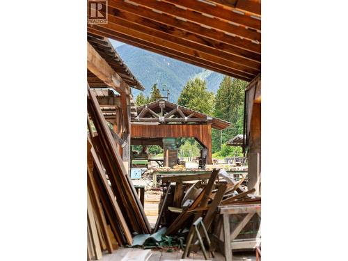 209 Lardeau River Road, Meadow Creek, BC 