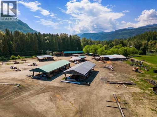 209 Lardeau River Road, Meadow Creek, BC 
