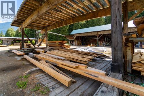 209 Lardeau River Road, Meadow Creek, BC 