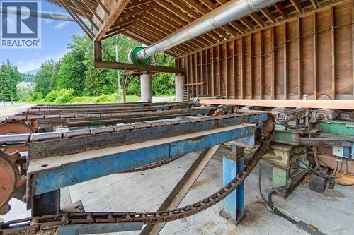 209 Lardeau River Road, Meadow Creek, BC 