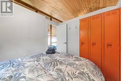 1st bedroom - 