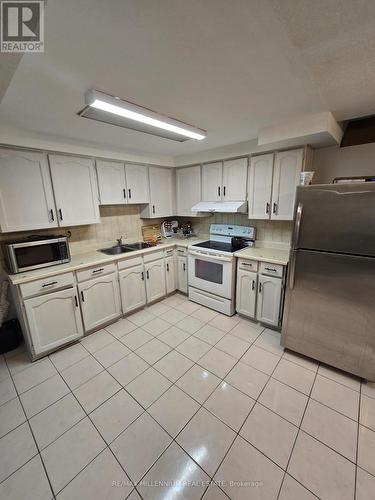 83 Cinrickbar Drive, Toronto, ON 