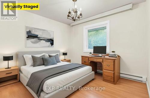 3 Harrow Street, Mississauga, ON - Indoor Photo Showing Bedroom