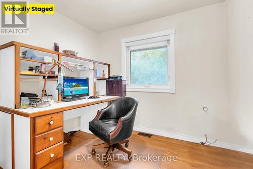 3 Harrow Street, Mississauga, ON - Indoor Photo Showing Office