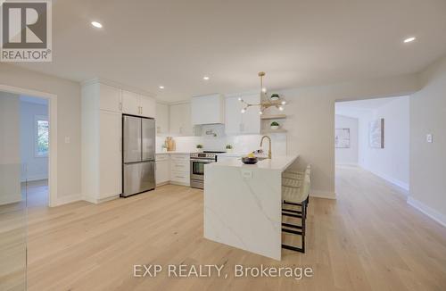 919 Union Street, Kitchener, ON - Indoor Photo Showing Kitchen