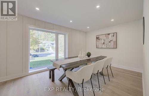919 Union Street, Kitchener, ON - Indoor Photo Showing Dining Room