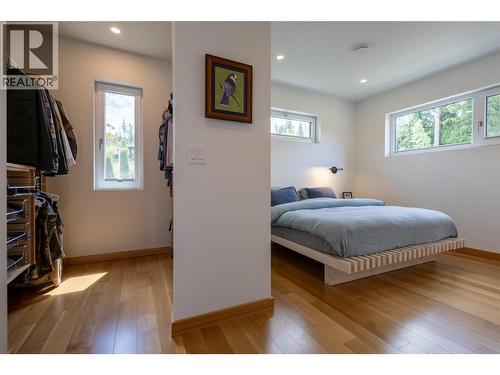 2 Piedmont Drive, Fernie, BC - Indoor Photo Showing Bedroom